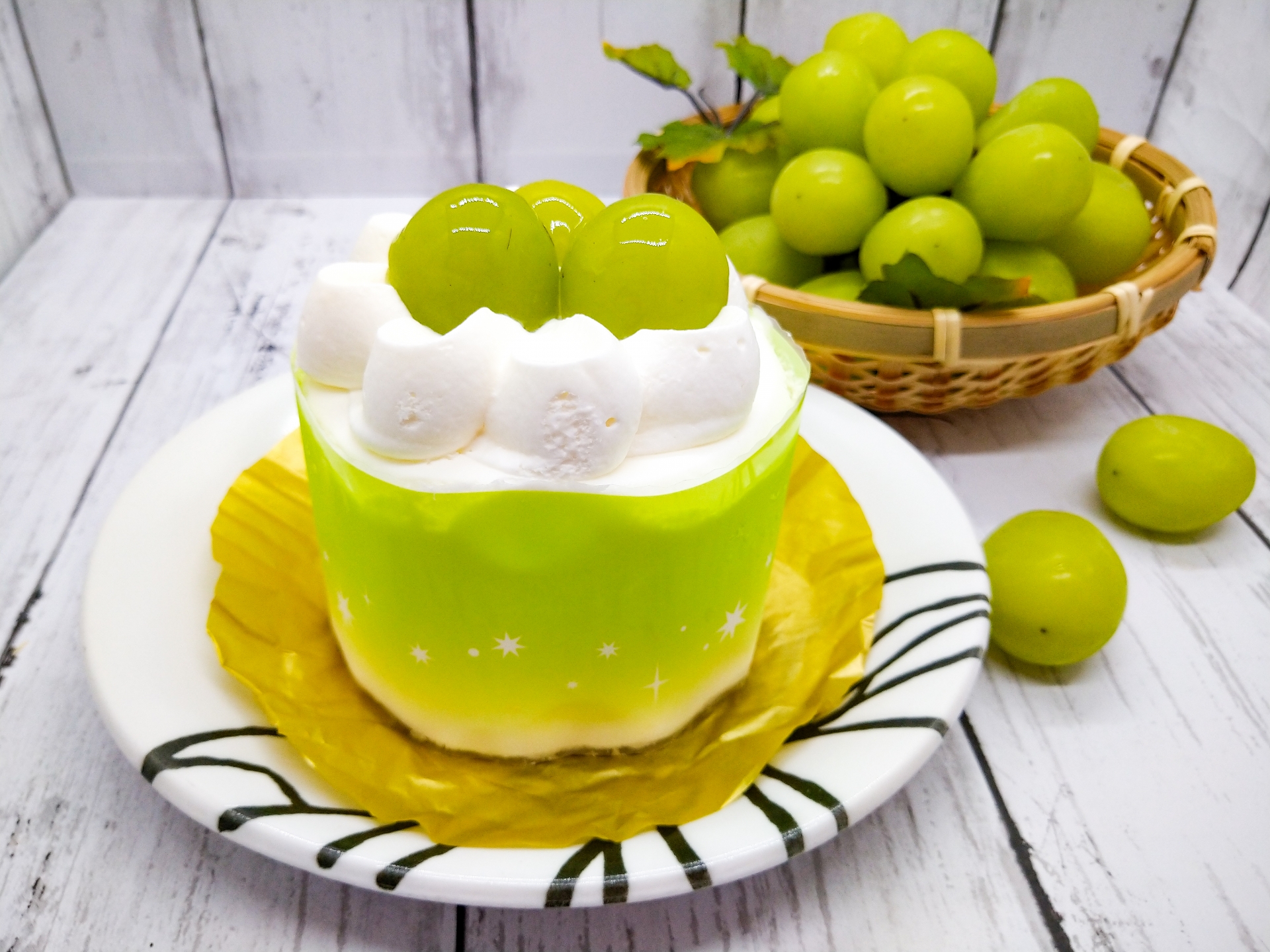 メロンスペシャルケーキ（5月～6月限定）